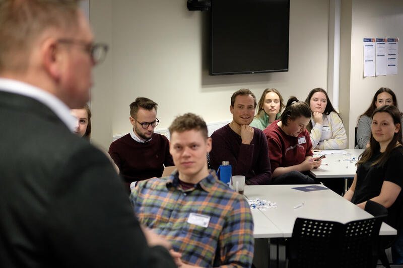 Nestleder Kai Øvind Brenden møtte studenter fra hele Norge på NSFs vårkonferanse.